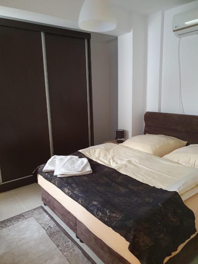 Summer Mamaia Năvodari Buitenkant foto
